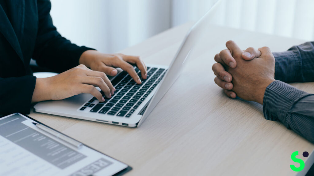 Cómo buscar trabajo después de la Formación Profesional