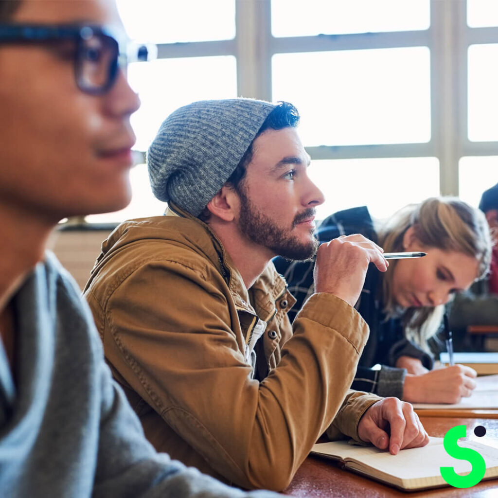 ¿Cómo acceder a la universidad con un grado superior?