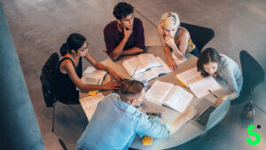 A qué equivale el título de grado medio