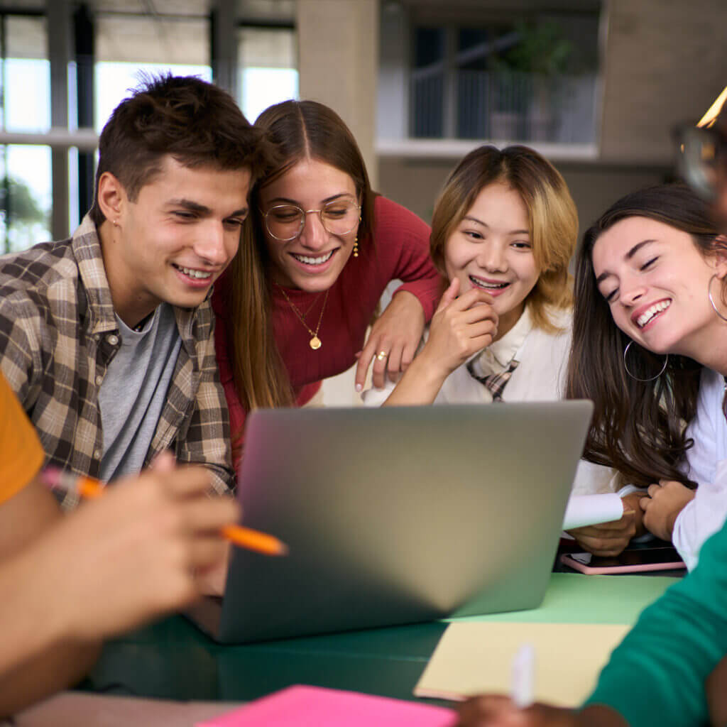 equivalencia del grado medio en España