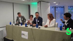 primera edicion alfombra verde