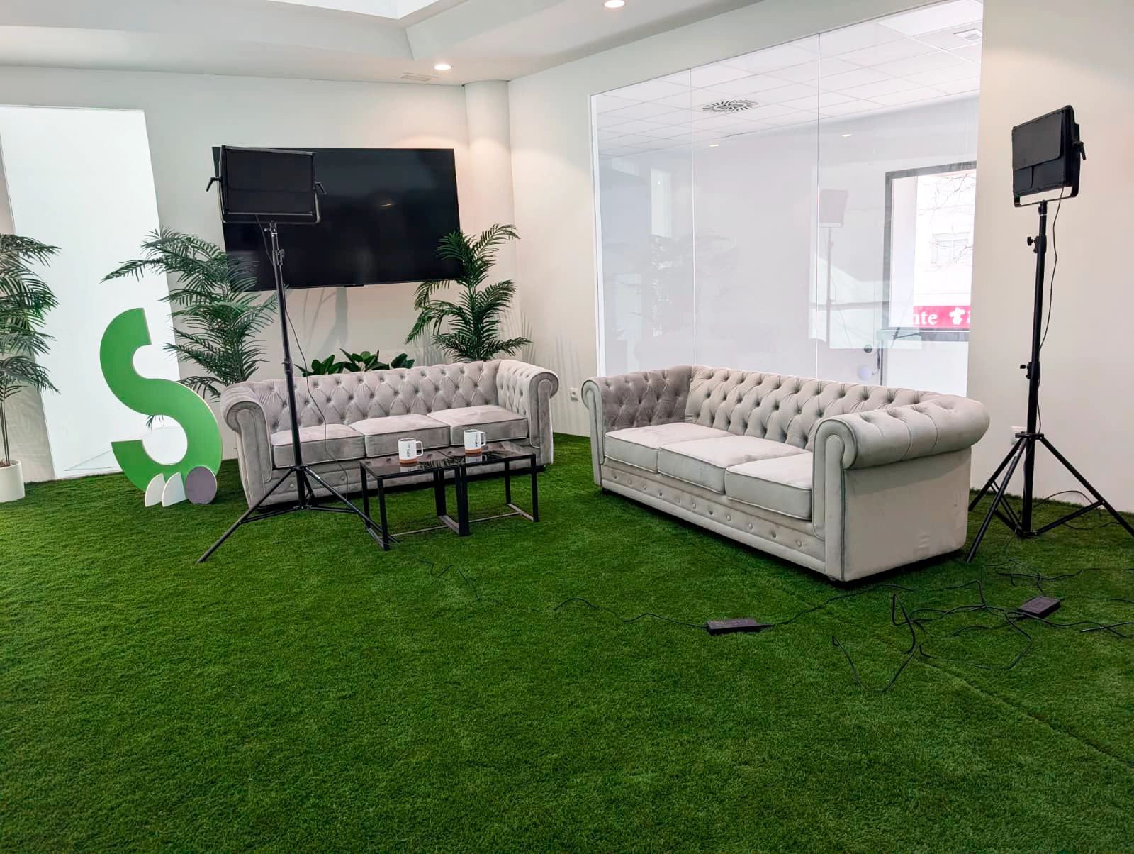 sofás edificio sinergia fp